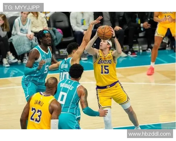 湖人对阵黄蜂精彩比赛直播全程回顾与分析尽在此处